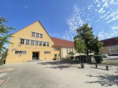 In der Wilhelm-Busch-Schule lernen aktuell 96 Erstklässler.