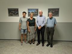 Gruppenbild 3 Männer eine Frau