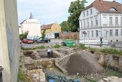Foto: Dr. Joachim Müller, Blick über die Grabungsfläche am Neustädtischen Markt 18, Grabungsleitung: Wolfgang Niemeyer