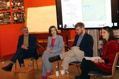 Zum Abschluss fand eine Podiumsdiskussion statt.