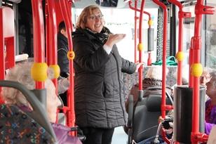 Erklärungen im Bus