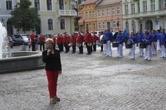 offizielle Begrüßung und Eröffnung des sportlichen Wochenendes vor dem Rathaus