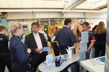 Die Polizei informierte über Ausbildungsmöglichkeiten.