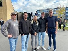 Ballerups Bürgermeister Jesper Würtzen (rechts) mit Christian Heise und den Brandenburger Azubis Gustav Jacobi, Leonie Schubert und Jannik Wagner