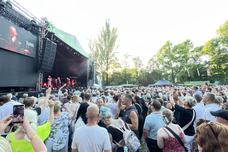 Andrang beim Freitagkonzert an der Stadtwerke-Bühne.
