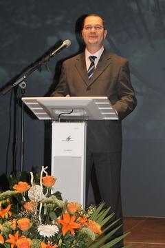 Interessante Gedanken von Hartmut Jäckel zum Thema "Hoffnung erhalten".