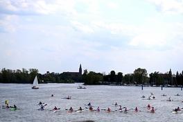Viele Kanus auf dem Beetzsee.