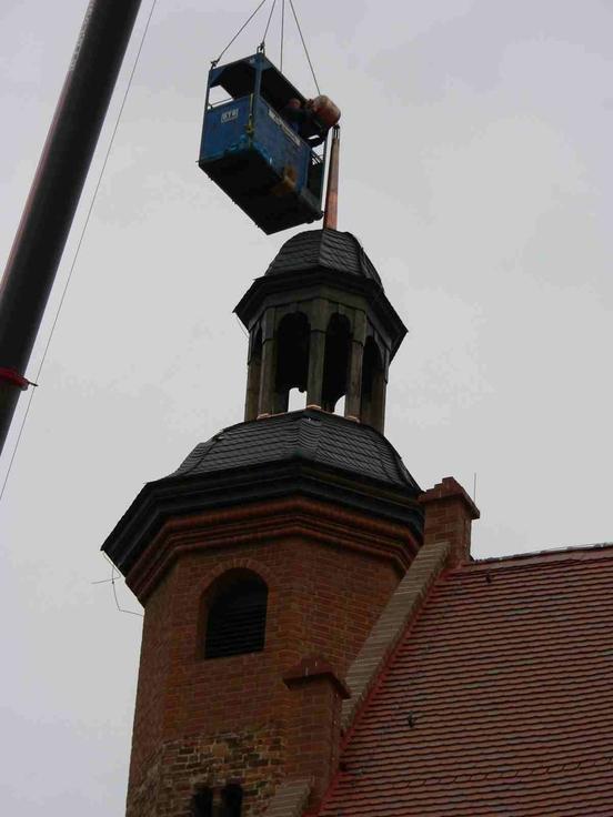 Turmhaube auf Paulikloster gesetzt