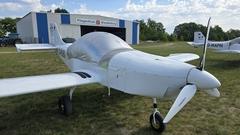 Ebenso die Schleppflugzeuge.