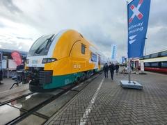 Ein Zugmodell der Ostdeutschen Eisenbahngesellschaft (ODEG), wie er auch ab Dezember auf der RE1-Linie unterwegs sein wird.