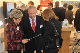 Stadt präsentiert sich auf der bedeutendsten Gewerbeimmobilienmesse in München