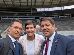 Scheller und Philipp mit der Oberbürgermeisterin von Rostock, Eva-Maria Kröger