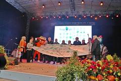 Staffelstabübergabe zur BUGA-Abschlussveranstaltung am 11.10.2015 in Havelberg