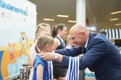 Oberbürgermeister Daniel Keip bei der Siegerehrung.