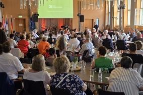 Im Rolandsaal des Altstädtischen Rathauses wurde der 30. Geburtstags des SOS-Kinderdorfes Brandenburg gefeiert.