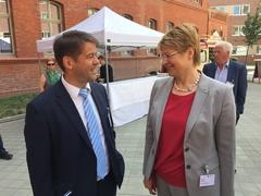 Gundula Roßbach, Präsidentin der Deutschen Rentenversicherung Bund, im Gespräch mit dem Oberbürgermeister