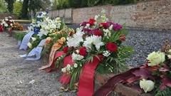 Kranzniederlegung für die Opfer der Euthanasie-Morde am Nicolaiplatz.