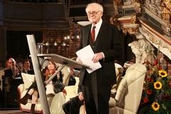 Oberbürgermeisterin dankt LORIOT