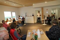 Thomas Seide erläutert die Inhalte der Kurse.