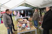 In Mahlenzien wird auch Handwerkskunst angeboten.