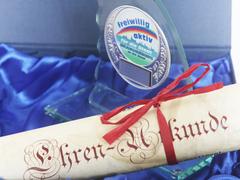Ehrenamtspreis und Ehren-Urkunde