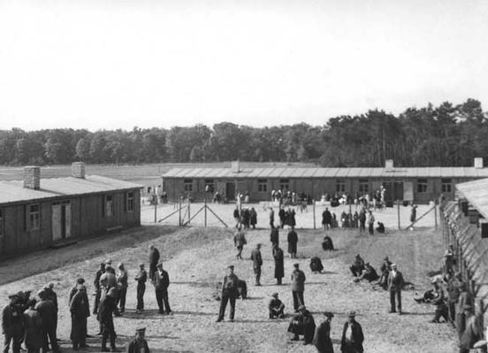 Zwangsarbeiter in einem Gefangenenlager