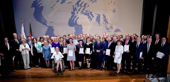 Gruppenbild der Preisträger, Foto: Deutsch-Russisches Forum e.V. / EVENTPRESS® 