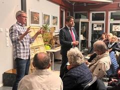 Tiefbauamtsleiter Christian Fuß ergänzte die Auführungen des Oberbürgermeisters mit technischen Details.