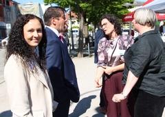 Im Gespräch auf dem Neustädtischen Markt