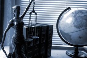 Lady Justitia