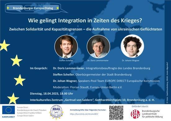 Flyer für die Veranstaltung "Wie gelingt Integration in Zeiten des Krieges", u.a. mit Fotos der Diskussionsteilnehmenden u.v.m.