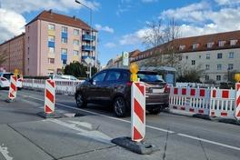 Vorübergehende Baustelle in der Wilhelmsdorfer Straße nahe Kreuzung zur Umgehungsstraße.