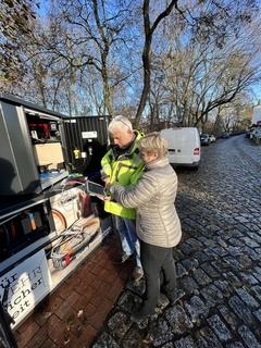 Beigeordnete Susanne Fischer gibt den Startschuss  (Foto: Stadt Brandenburg an der Havel) 