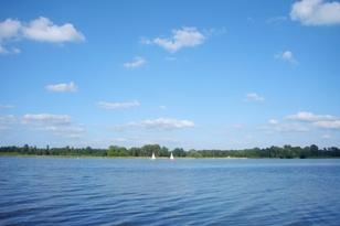 Zwei Segelboote auf dem Beetzsee 