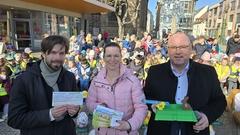 Christian Friedrich, bei der STG fürs City-Marketing zuständig, mit Alexandra Adel und STG-Geschäftsführer Thomas Krüger.