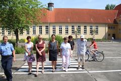 Polizeioberkommissarin Freya Lindauer-Schulze, Schuldirektorin Frau Hübner, LVW-Geschäftsführerin Irina Günther, ADAC Geschäftsführerin Dorette König, Oberbürgermeisterin Dr. Dietlind Tiemann, Fachbereichsleiterin Schule Viola Cohnen und Gerhard Milbradt (v.l.n.r.)