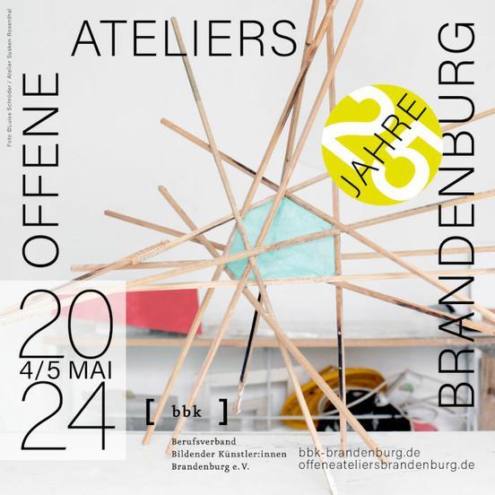 Titelseite der Broschüre zeigt in Kunstwerk aus Mikadostäbchen und dem Hinweis 25 Jahre offene Ateliers 2024
