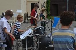 Die Nachwuchs-Band "Geld wie Heu" bei ihrem Auftritt