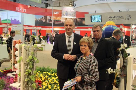 Ministerpräsident besucht den Brandenburger ITB-Stand