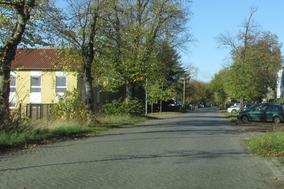 Die Potsdamer Landstraße bekommt einen barrierefreien Gehweg