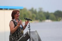und Ute Becker-Frenzel, Präsidentin des Deutschen Drachenbootverbands