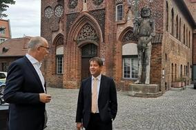 OB Steffen Scheller und MP Dietmar Woidke in der Havelstadt