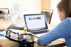 905 Notebooks und Tablets für Schulen der Stadt Brandenburg