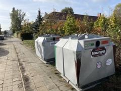 Die Glascontainer aus der Gustav-Metz-Straße/Ecke Felsbergstraße stehen jetzt in der Beethovenstraße.