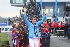 So wie hier 2012 nach der Rückkehr aus London, werden Sebastian Brendel und Co. auch nach den Olympischen Spielen von Rio wieder begeistert in Brandenburg an der Havel empfangen.