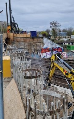 Viel Bewehrungsstahl und Beton geben dem Bestandsbauwerk Stabilität.