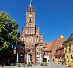 Im Altstädtischen Rathaus erfolgt zum Auftakt der 31. Brandenburgischen Seniorenwoche am 27. Mai 2025 die Ehrung der Ehrenamtlichen.