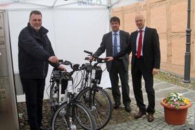 Elektrofahrräder werden getestet