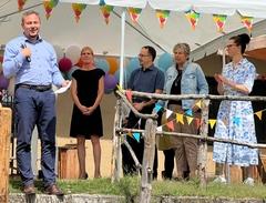 Jobcenter-Chef Michael Glaser eröffnete das Schultütenfest