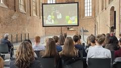 Die Videos wurden mit großem Interesse verfolg.